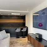 아파트 Laumar - *